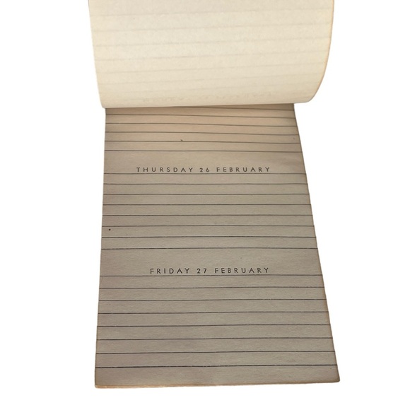 Vintage Small Calendar Tablet - Picture 2 of 3